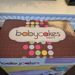 Babycakes Mini Cake Pop Maker – New in Box